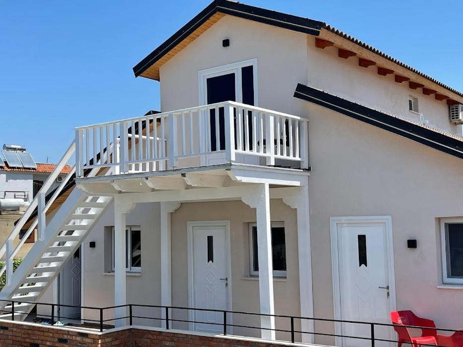 Guest Rooms Arbri Avlonya Dış mekan fotoğraf