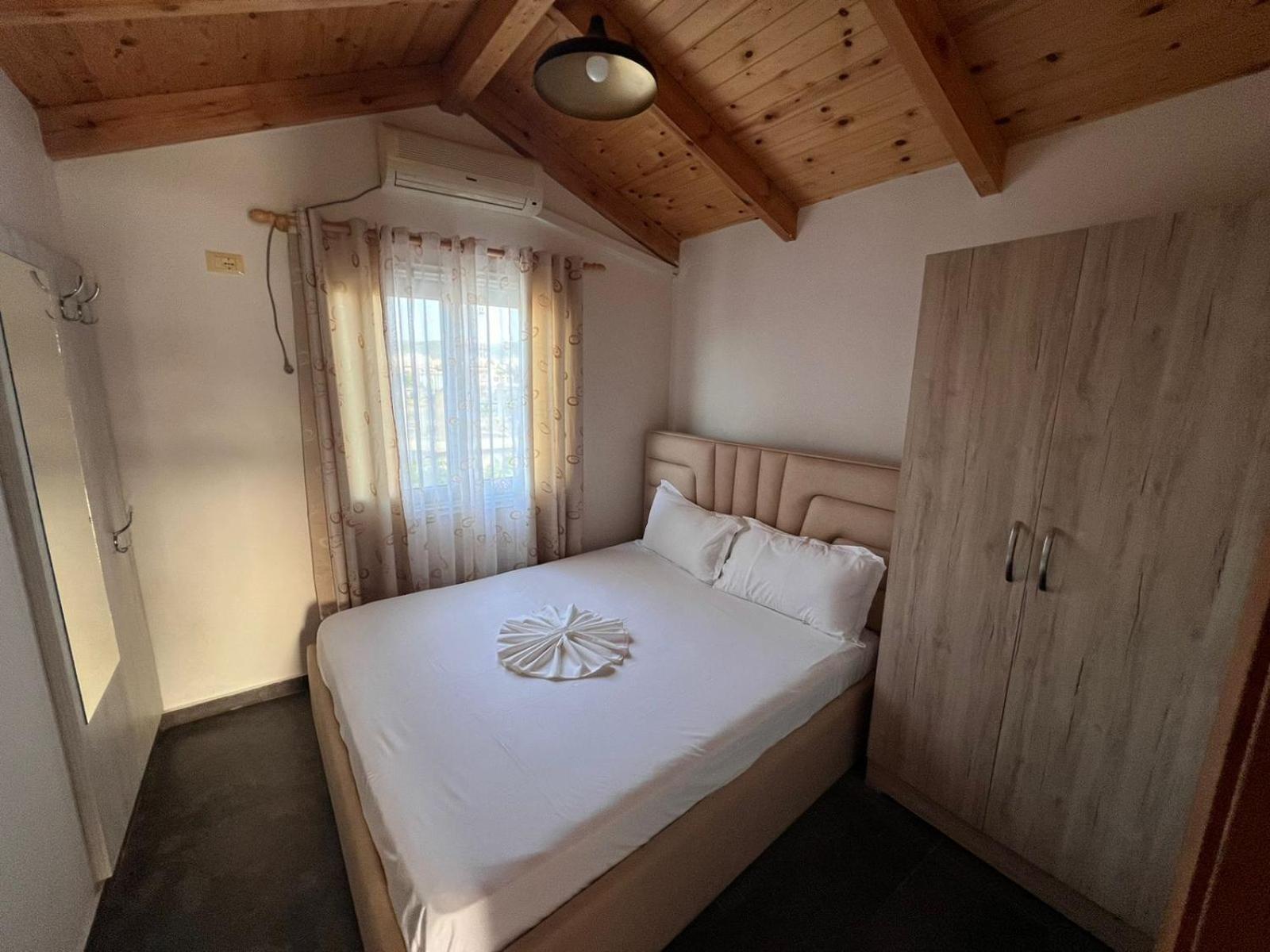 Guest Rooms Arbri Avlonya Dış mekan fotoğraf
